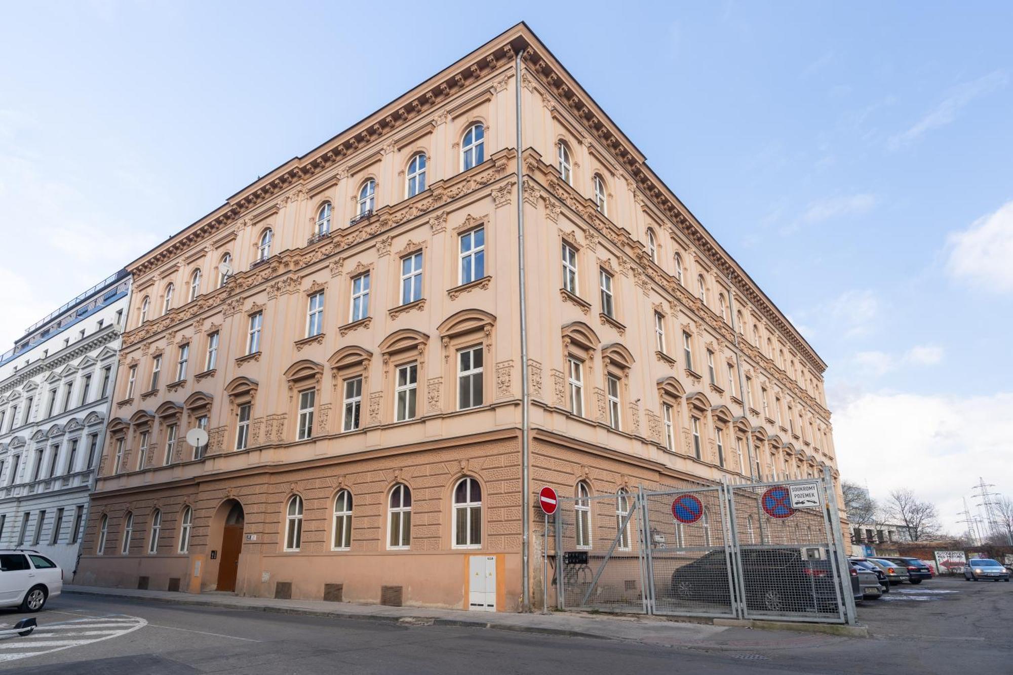 Internesto Brno Station Apartamento Exterior foto